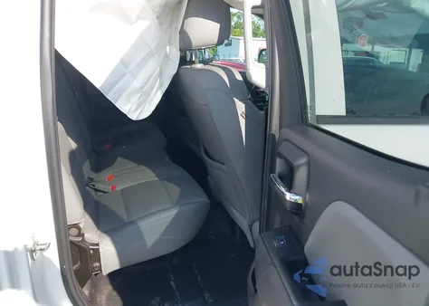 2019 Chevrolet Silverado 1500 Ld Wt z USA, uszkodzony, nr VIN 2GCVKNEC3K1137196